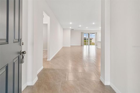 Casa en venta en San Antonio, Florida, 3 dormitorios, 171.31 m2 № 2230278 - foto 4