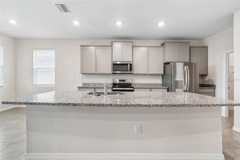 Casa en venta en San Antonio, Florida, 3 dormitorios, 171.31 m2 № 2230278 - foto 15