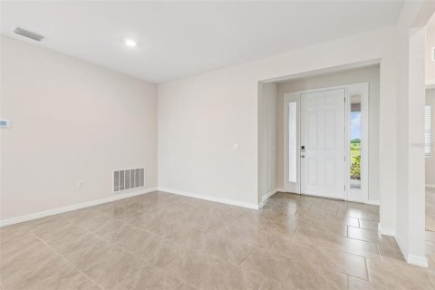 Casa en venta en San Antonio, Florida, 3 dormitorios, 171.31 m2 № 2230278 - foto 6