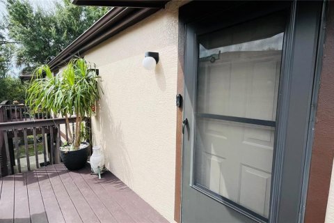 Condo in Port Charlotte, Florida, 2 bedrooms  № 2396253 - photo 4