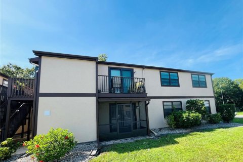 Condo in Port Charlotte, Florida, 2 bedrooms  № 2396253