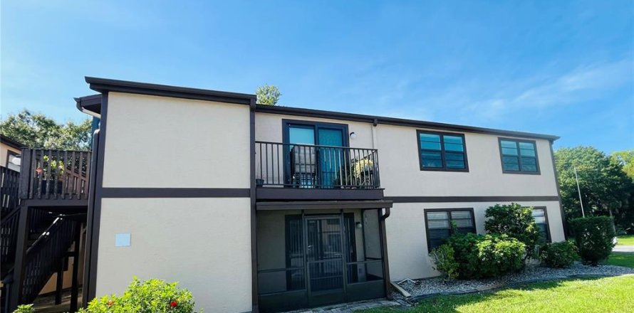 Condo in Port Charlotte, Florida, 2 bedrooms  № 2396253