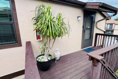 Condo in Port Charlotte, Florida, 2 bedrooms  № 2396253 - photo 5