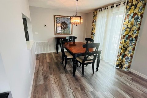 Condo in Port Charlotte, Florida, 2 bedrooms  № 2396253 - photo 18