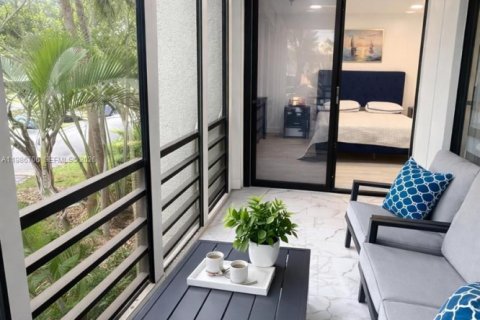 Купить кондоминиум в Майами, Флорида 2 спальни, 113.53м2, № 2044929 - фото 13