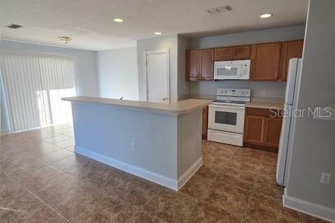 Townhouse in Kissimmee, Florida 3 bedrooms, 164.34 sq.m. № 2379803 - photo 4