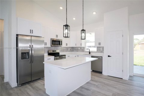 Villa ou maison à vendre à Sebring, Floride: 3 chambres, 139.82 m2 № 2005937 - photo 2