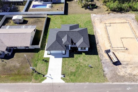 Villa ou maison à vendre à Sebring, Floride: 3 chambres, 139.82 m2 № 2005937 - photo 4