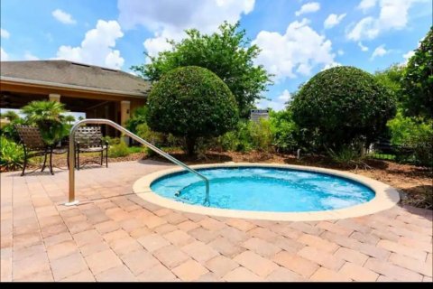 Townhouse in Davenport, Florida 2 bedrooms, 121.98 sq.m. № 2207502 - photo 7