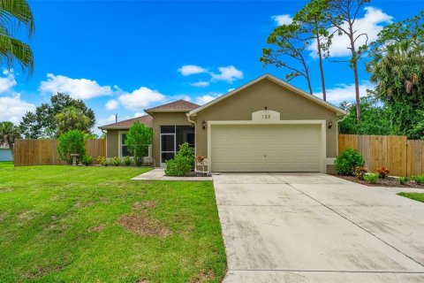 Casa en venta en Port Charlotte, Florida, 3 dormitorios, 117.43 m2 № 2384459 - foto 2