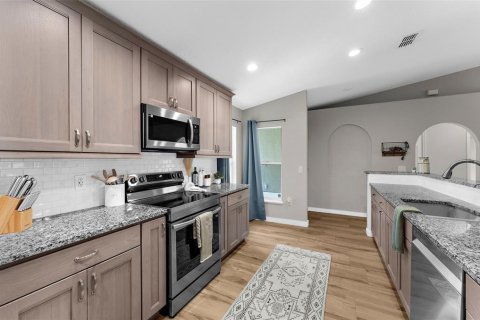 Casa en venta en Port Charlotte, Florida, 3 dormitorios, 117.43 m2 № 2384459 - foto 8