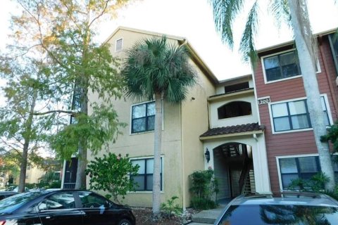 Condominio en alquiler en Saint Petersburg, Florida, 1 dormitorio, 61.78 m2 № 1919799 - foto 1