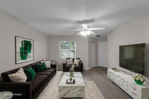 Condo in Kissimmee, Florida, 2 bedrooms  № 2197454 - photo 5