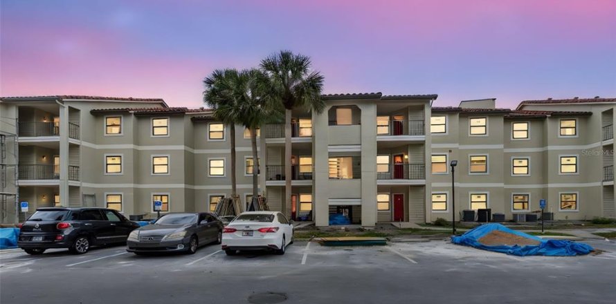 Condo in Kissimmee, Florida, 2 bedrooms  № 2197454