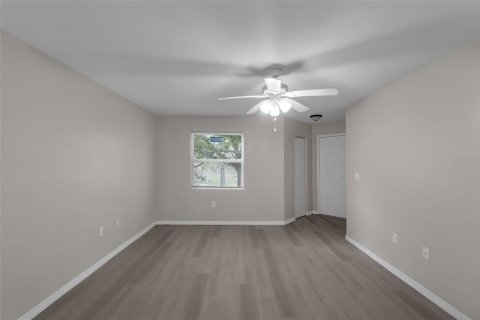 Condo in Kissimmee, Florida, 2 bedrooms  № 2197454 - photo 4
