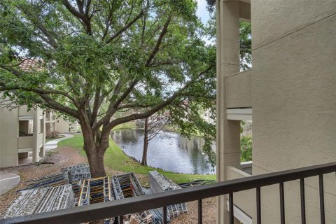Condo in Kissimmee, Florida, 2 bedrooms  № 2197454 - photo 3