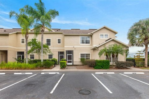Adosado en Riverview, Florida 2 dormitorios, 124.49 m2 № 2103399
