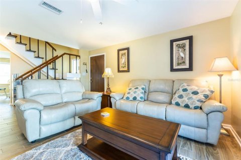 Villa ou maison à vendre à Hawthorne, Floride: 4 chambres, 242.66 m2 № 2196286 - photo 12