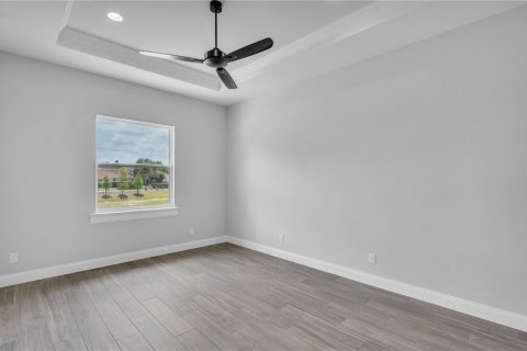 House in Lakeland, Florida 3 bedrooms, 186.55 sq.m. № 1684634 - photo 16