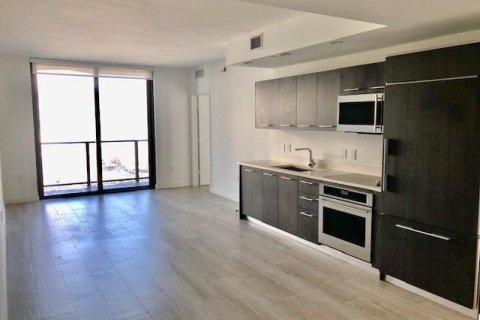 Copropriété à louer à Miami, Floride: 1 chambre, 68.56 m2 № 2428155 - photo 9