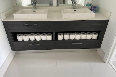 Copropriété à louer à Miami, Floride: 1 chambre, 68.56 m2 № 2428155 - photo 7