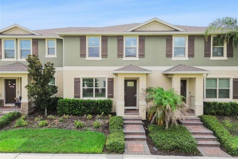 Townhouse in Winter Garden, Florida 3 bedrooms, 145.67 sq.m. № 2211351 - photo 5