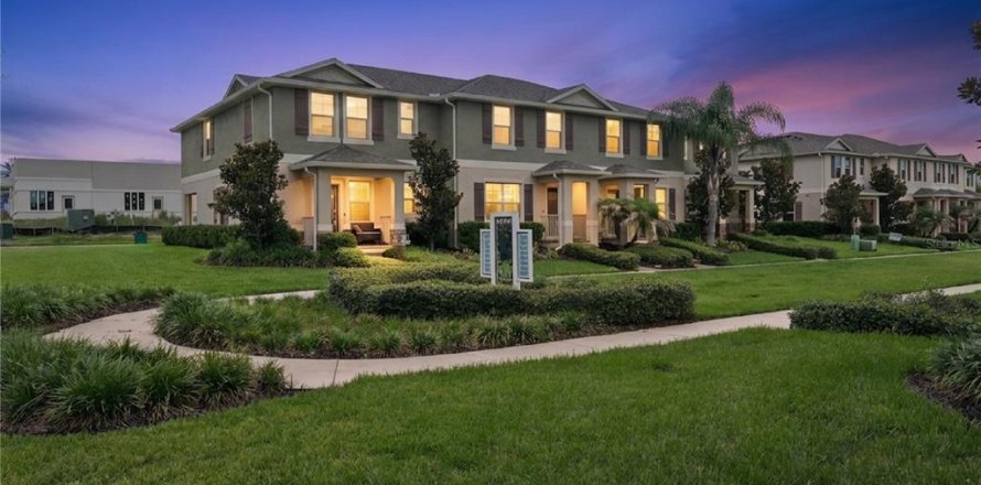 Townhouse in Winter Garden, Florida 3 bedrooms, 145.67 sq.m. № 2211351