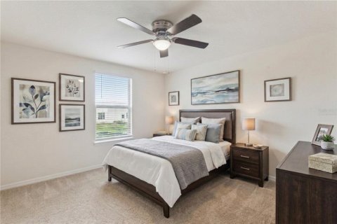 Townhouse in Winter Garden, Florida 3 bedrooms, 145.67 sq.m. № 2211351 - photo 26