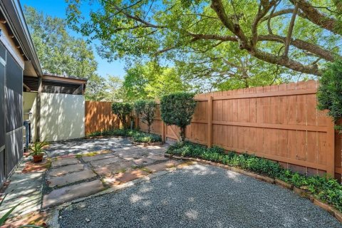 Casa en alquiler en Winter Park, Florida, 2 dormitorios, 94.76 m2 № 1901676 - foto 14