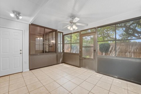 Casa en alquiler en Winter Park, Florida, 2 dormitorios, 94.76 m2 № 1901676 - foto 13