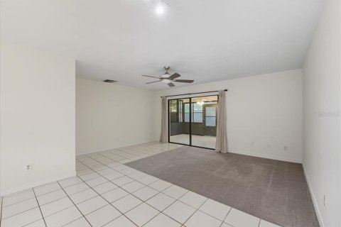 Casa en alquiler en Winter Park, Florida, 2 dormitorios, 94.76 m2 № 1901676 - foto 4