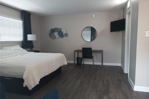 Immobilier commercial à louer à Fort Lauderdale, Floride № 1987548 - photo 1