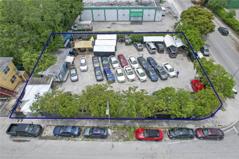 Immobilier commercial à vendre à Miami, Floride № 2063774 - photo 7