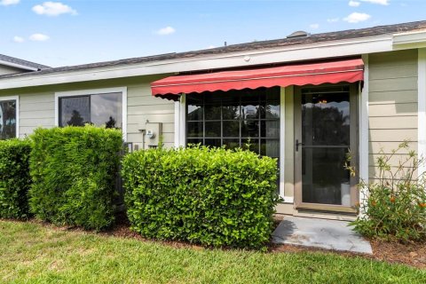 Townhouse in Ormond Beach, Florida 2 bedrooms, 97.08 sq.m. № 1741041 - photo 5