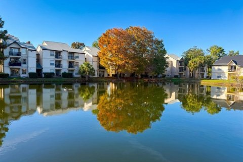 Condo in Orlando, Florida, 2 bedrooms № 2102786 - photo 19