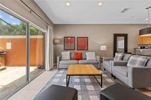 Touwnhouse à vendre à Kissimmee, Floride: 2 chambres, 107.86 m2 № 2109806 - photo 19