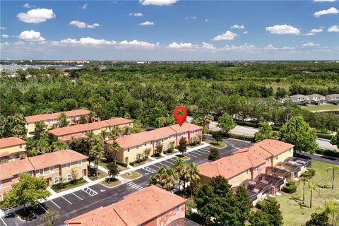 Touwnhouse à vendre à Kissimmee, Floride: 2 chambres, 107.86 m2 № 2109806 - photo 7