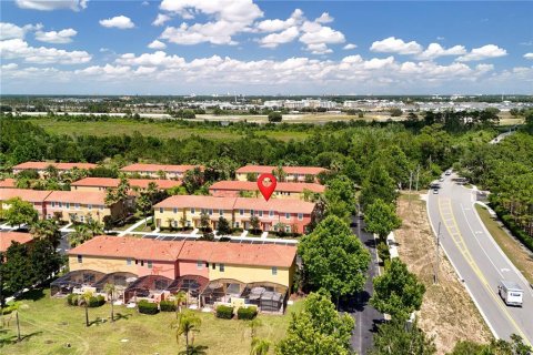 Touwnhouse à vendre à Kissimmee, Floride: 2 chambres, 107.86 m2 № 2109806 - photo 6