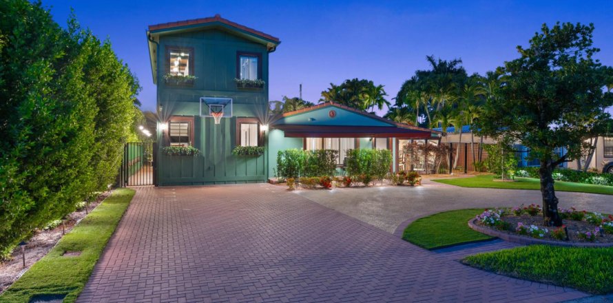 Casa en Fort Lauderdale, Florida 3 dormitorios, 221.11 m2 № 2087260