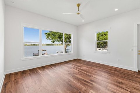 Casa en venta en Auburndale, Florida, 5 dormitorios, 342.62 m2 № 2221583 - foto 28