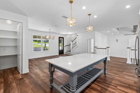 Casa en venta en Auburndale, Florida, 5 dormitorios, 342.62 m2 № 2221583 - foto 11