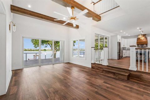 Casa en venta en Auburndale, Florida, 5 dormitorios, 342.62 m2 № 2221583 - foto 26