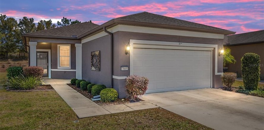 Casa en Ocala, Florida 2 dormitorios, 121.14 m2 № 1591129