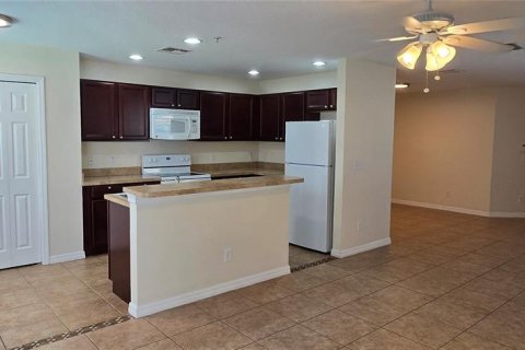 Adosado en alquiler en Orlando, Florida, 3 dormitorios, 173.91 m2 № 1917409 - foto 3