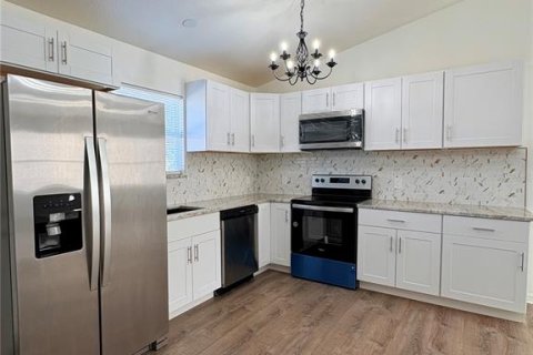 House in Ocala, Florida 3 bedrooms, 94.48 sq.m. № 1837471 - photo 7