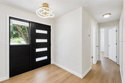 Villa ou maison à vendre à Deltona, Floride: 3 chambres, 111.48 m2 № 2142773 - photo 12