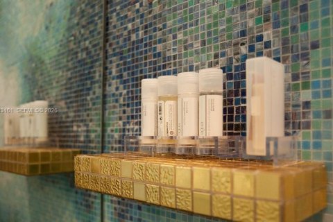 Copropriété à louer à Miami Beach, Floride: 47.19 m2 № 1999505 - photo 11