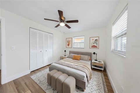 Casa en venta en Clearwater, Florida, 3 dormitorios, 94.11 m2 № 2200117 - foto 18