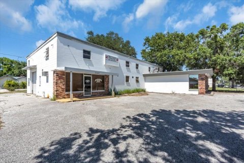 Commercial property in Saint Petersburg, Florida 392.98 sq.m. № 1688416 - photo 5