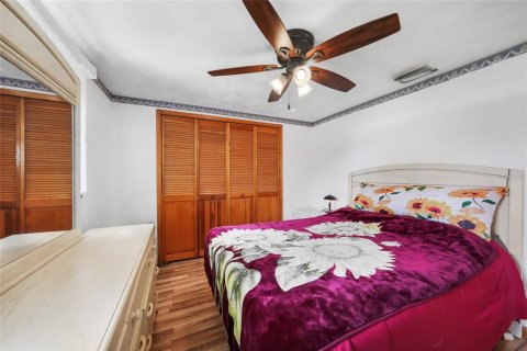 House in Englewood, Florida 2 bedrooms, 72.46 sq.m. № 1677837 - photo 16